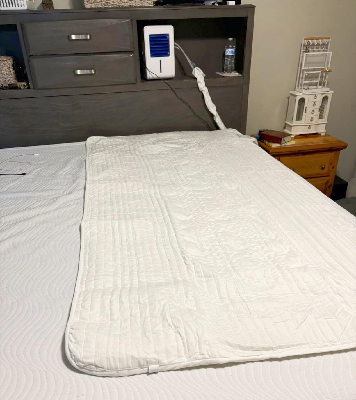 Mattress Cooling Pad with Water Based System 75” x 39”